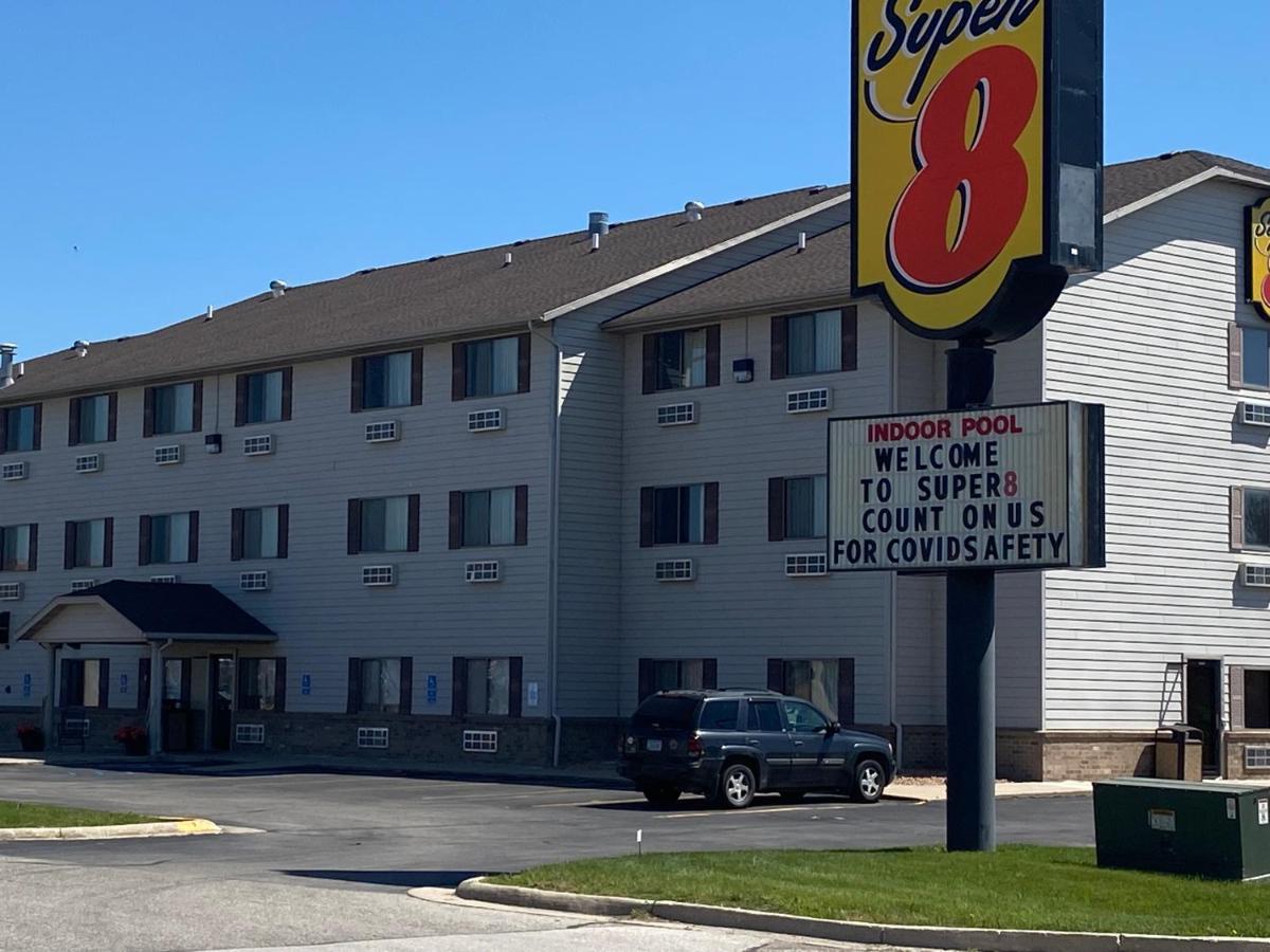 Super 8 By Wyndham Mason City Eksteriør billede